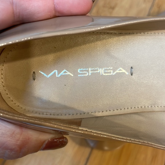 Via Spiga Patent Nude Flats - Picture 8 of 9